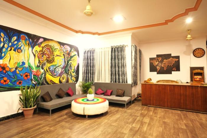 Nomadic Hostel