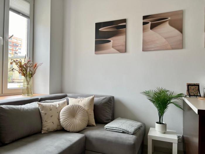 Przytulna kawalerka Rzg 5