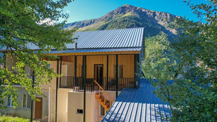 Givi Kakhianis Svaneti Guesthouse