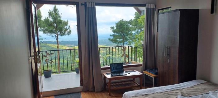 Hills Abode Homestay Shillong