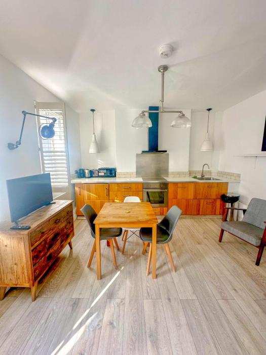 Goodge Street Apartments