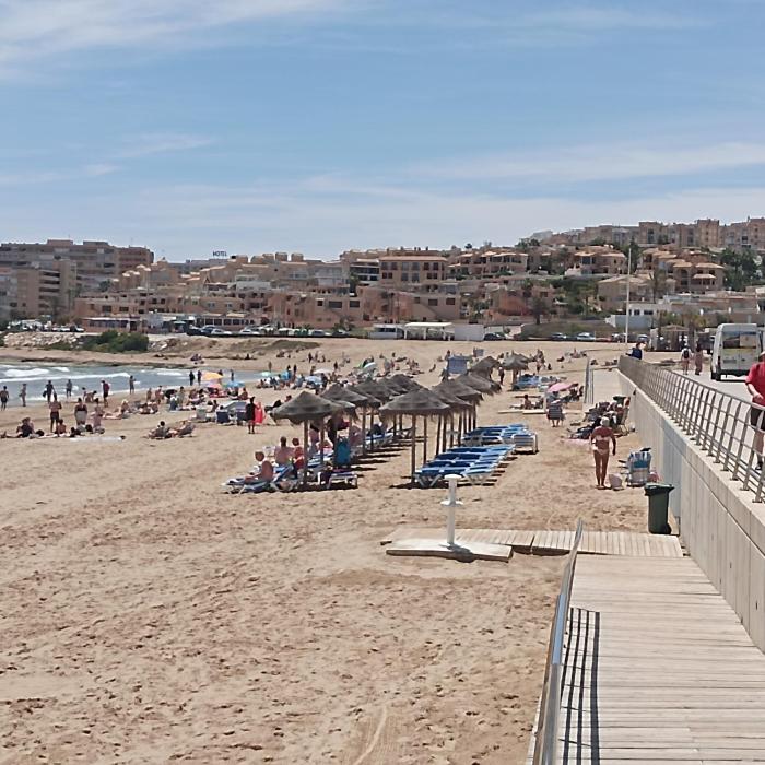LA MATA PLAYA APARTAMENTO , Torrevieja