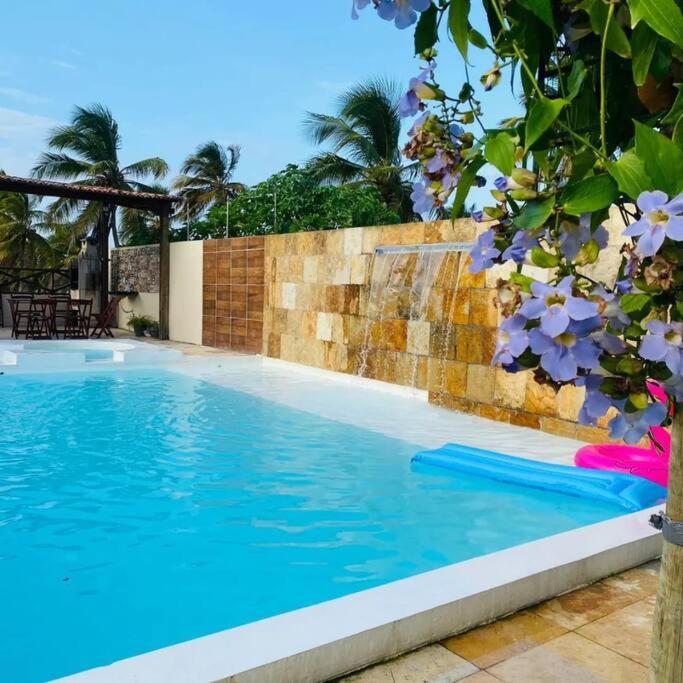 Casa Dférias Icaraizinho - piscina, cascata hidro
