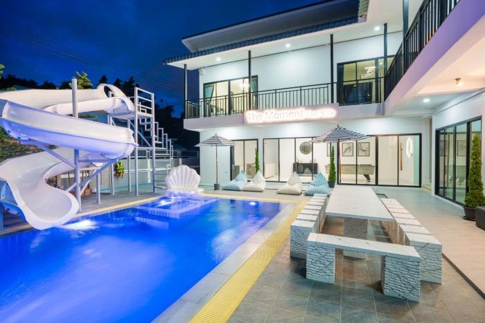 The Moment Pool Villa Bangsaray