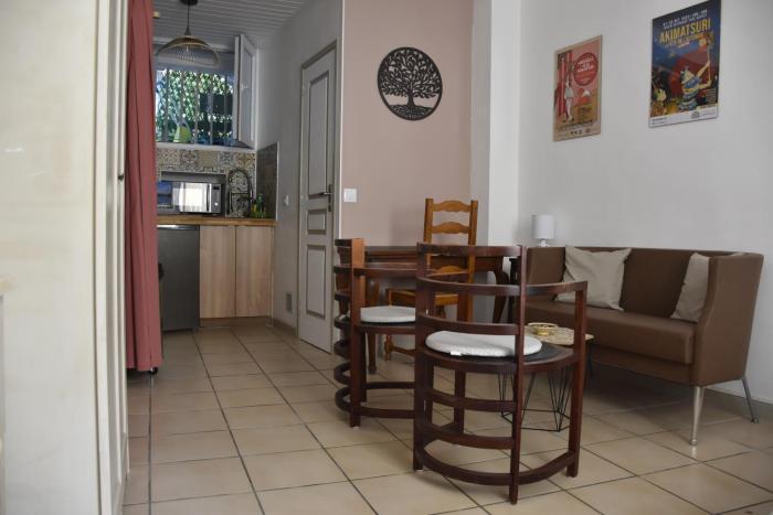 Escapade Paisible, Saint-Eugène