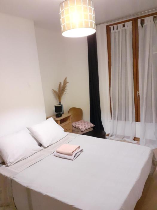 Calme et proche Tour Eiffel