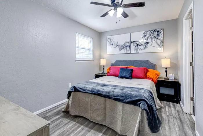 Charming 2BR in Central Lawton - Near Fort Sill