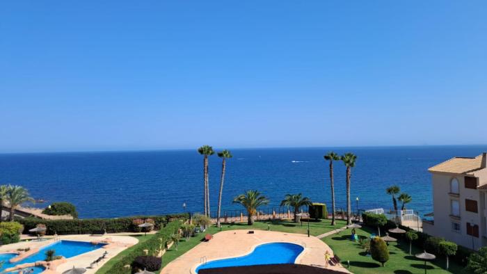 Aguamarina, frente al mar