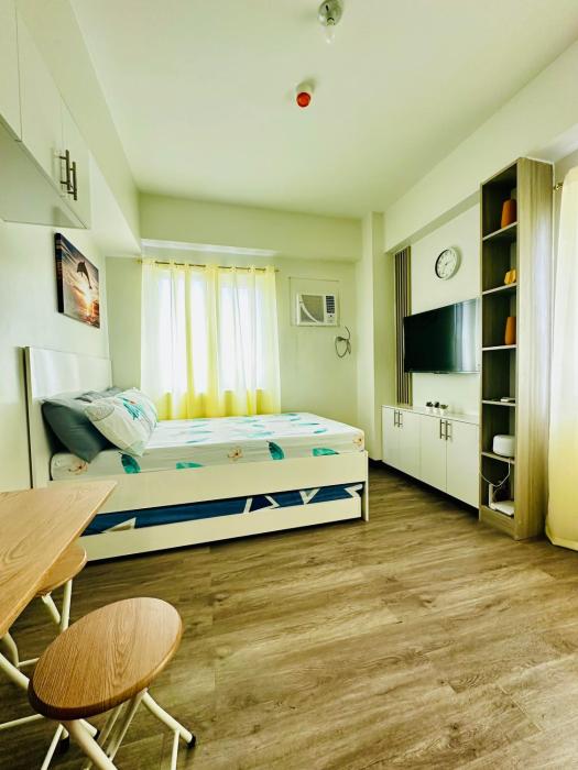 Studio Unit with WIFI and Netflix