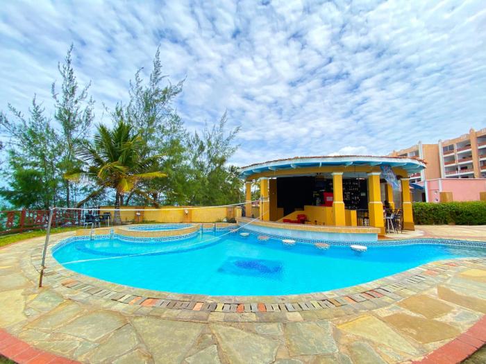 Rafiki Beachfront Apartments