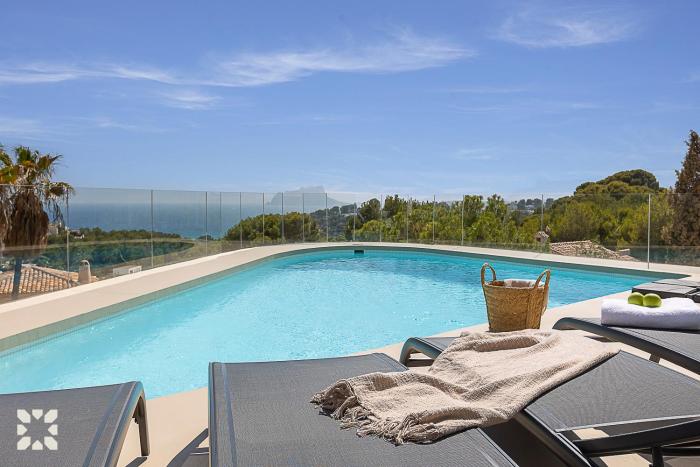 Villa Ikal by Abahana Villas