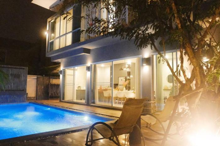 Sabai villa 清迈市区豪华6卧室泳池别墅 8分钟到古城