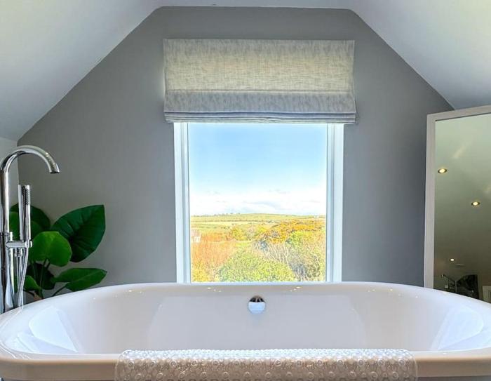 Allt Y Graig - Spacious Countryside Location