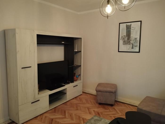 Apartmani Mladenovic