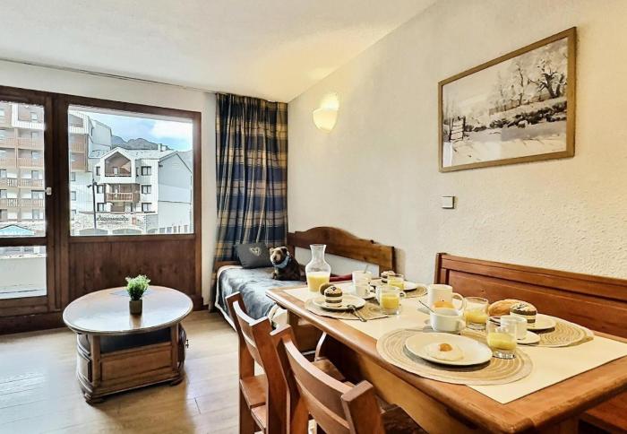 Résidence Hameau Du Borsat - Studio 4 personnes à Tignes au pied des pistes et proche des commerces dans le quartier du Val Claret. Appartement situé au pied MAE-2106