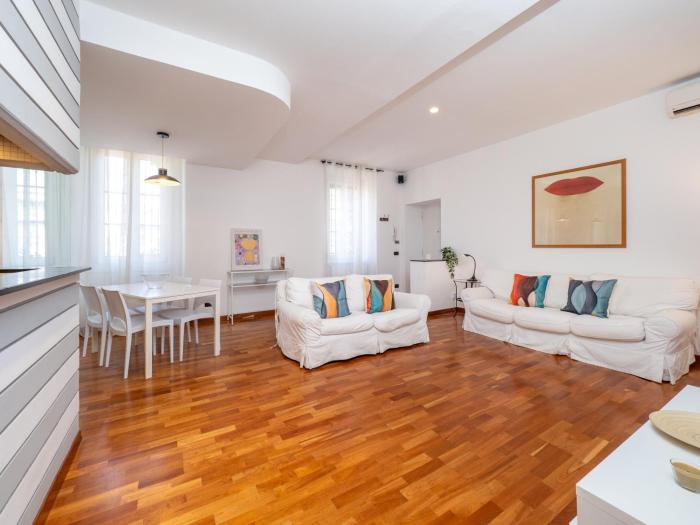 Keys Of Italy - XXV Aprile 9 Dazzling 2 Room Apt