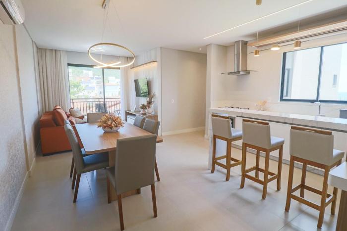 115F - 3 quartos a 100m da Praia de Bombas