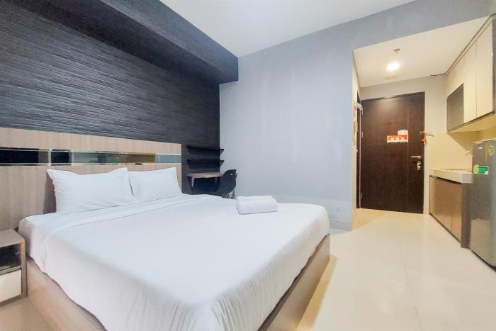 Simply Look Studio at Atria Residences Gading Serpong Apartment By Travelio