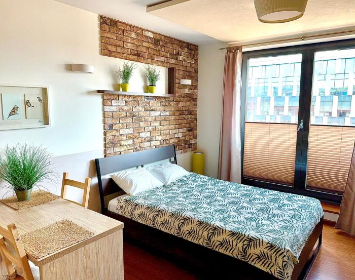 Stylowe studio z parkingiem - 3 minuty od Dworca & Galerii Krakowskiej