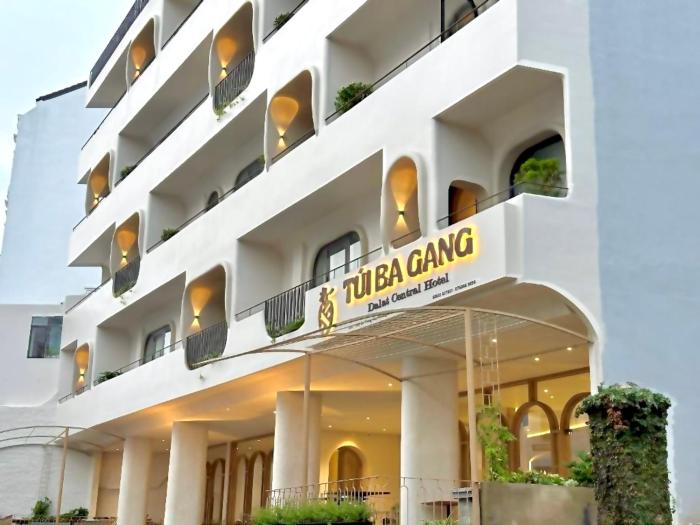 Túi Ba Gang Central Hotel