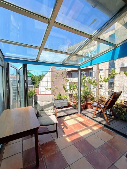 On The Terrace La Vida Joy Mansard Top Kitchen