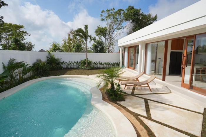 Tropical Bliss Charming 2-Bedroom Villa in Uluwatu