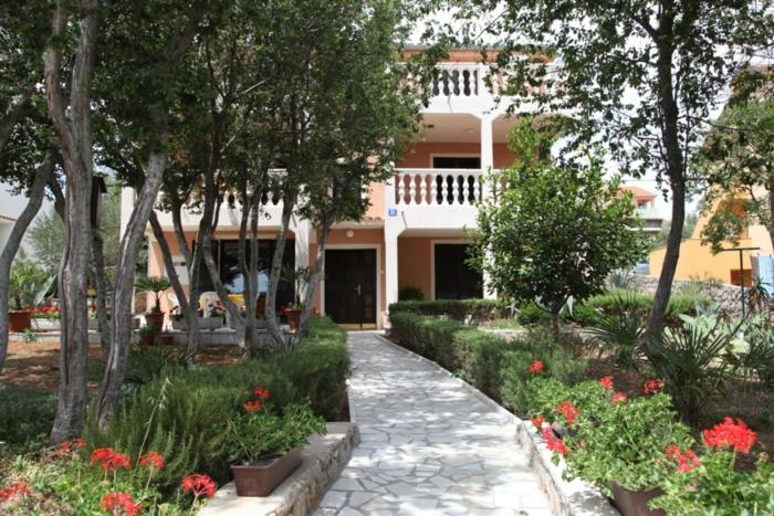 Apartmani Nada