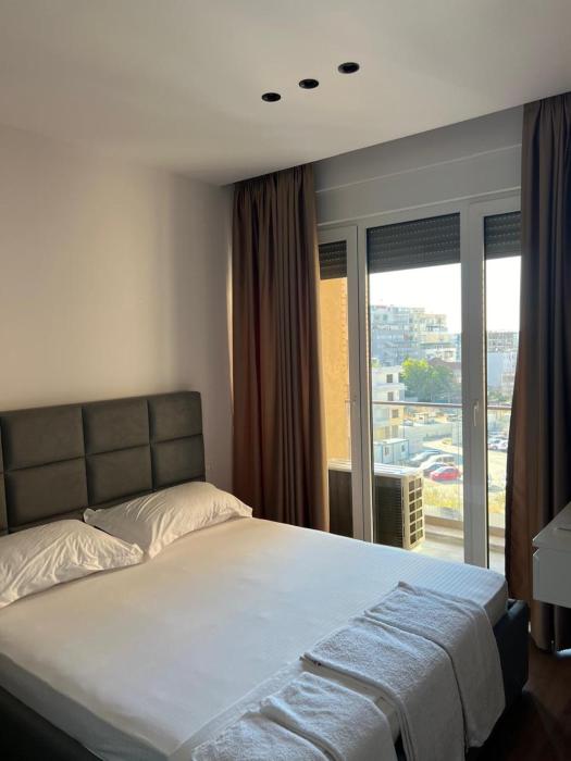 Escape Luxury apartment 1