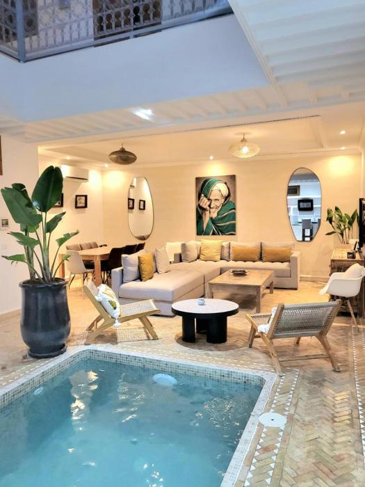Riad Melilo avec piscine chauffée