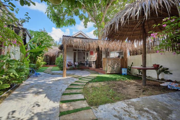 Bamboo Garden House By Hoa