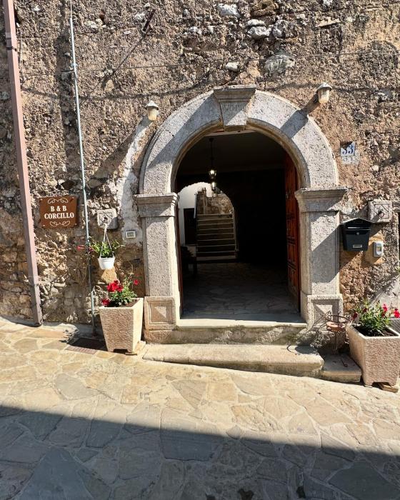 B&B Corcillo
