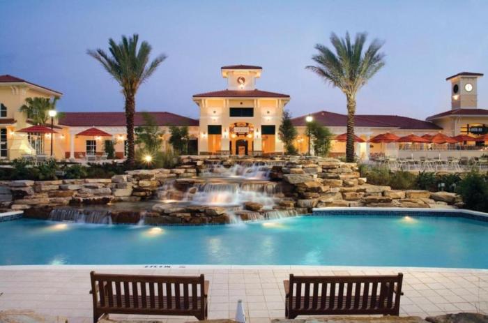 Near Disney 1BD vacation condo in beautiful resort with lots of amenities