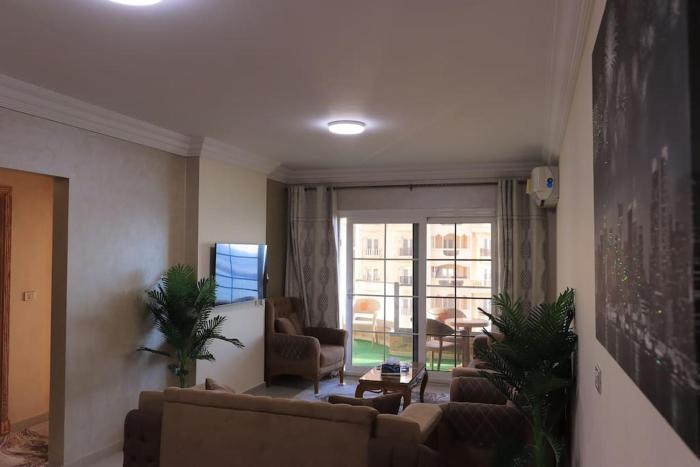 شقة بإطلالة خلابة في الإسكندرية