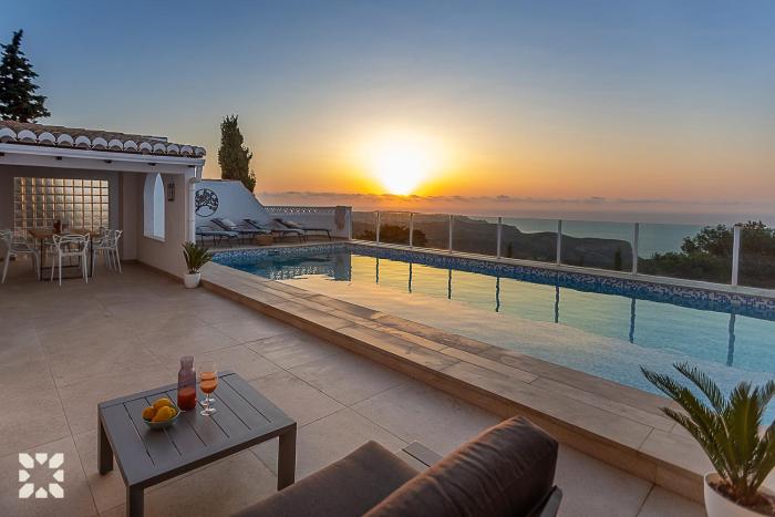 Villa Vista Ibiza by Abahana Villas