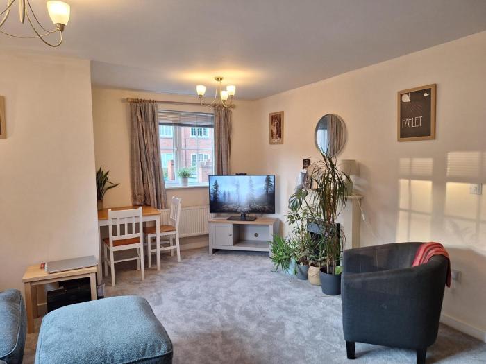 Stratford-upon-Avon 1-Bed Sleeps 4 Pets Allowed