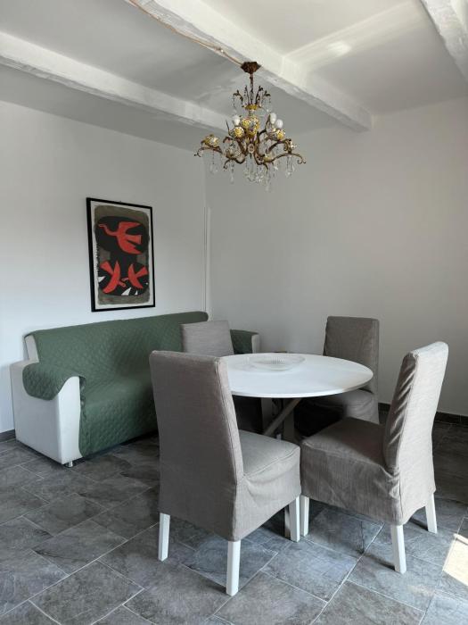 Sormano Apartments - THE V Collection