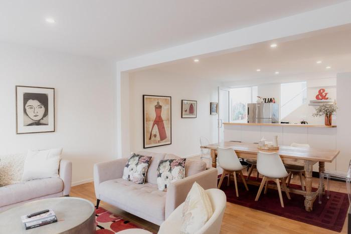 Spacious Modern Terrace in the Heart of Hobart CBD