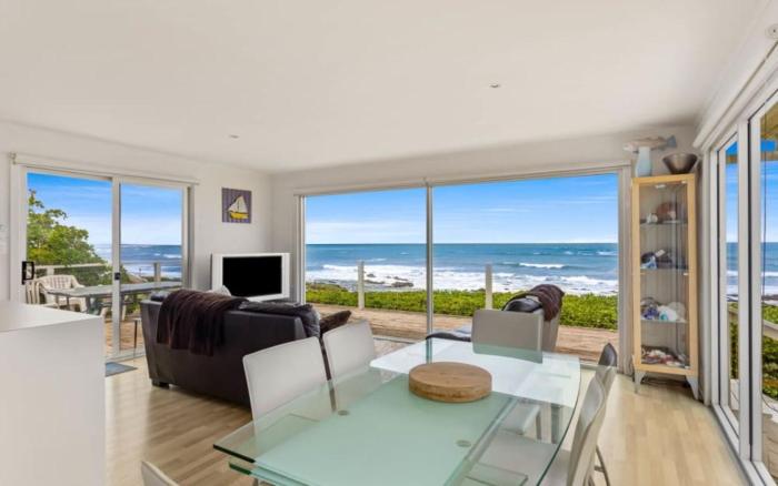 Beachy 62 Ocean Parade Middleton - No Linen Included