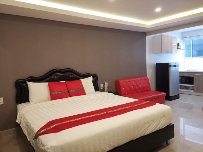 Luxury beach studio 4B