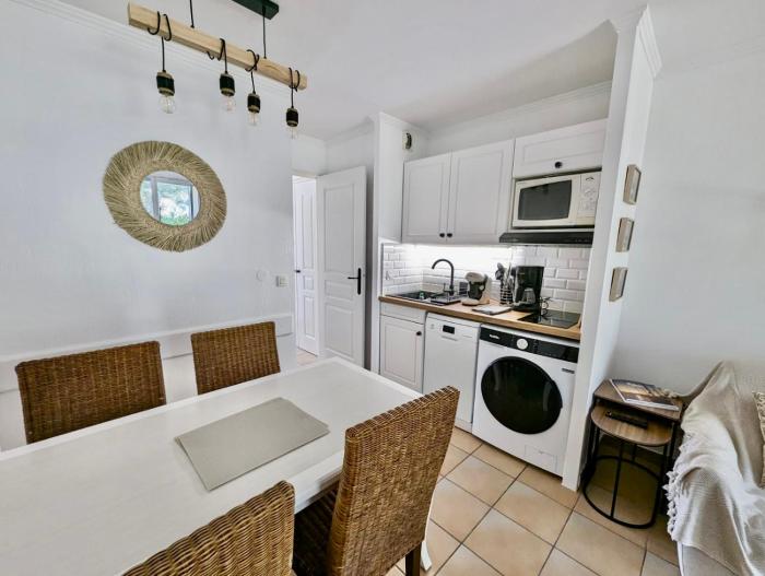 Les Restanques 2058 rez de jardin