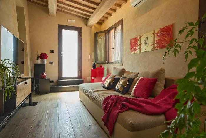 Porta Romana a 2km Il Nido romantico a Siena