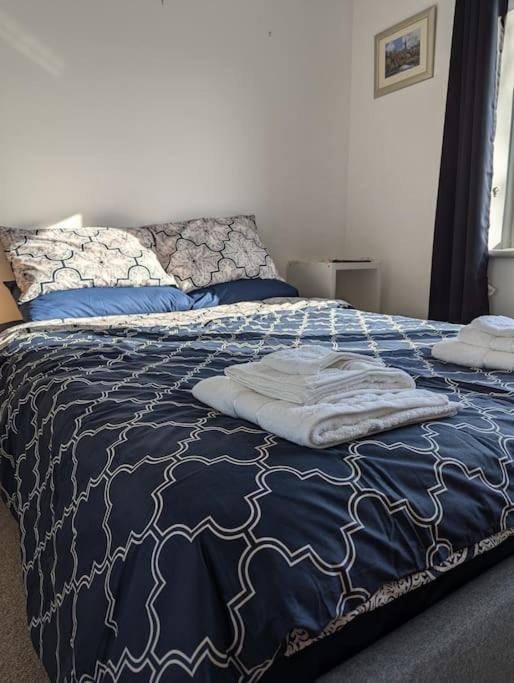 Lovely 3-Bed Edinburgh Flat