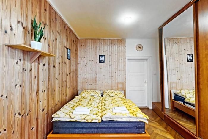 BNB Old Town Gateway Apartment