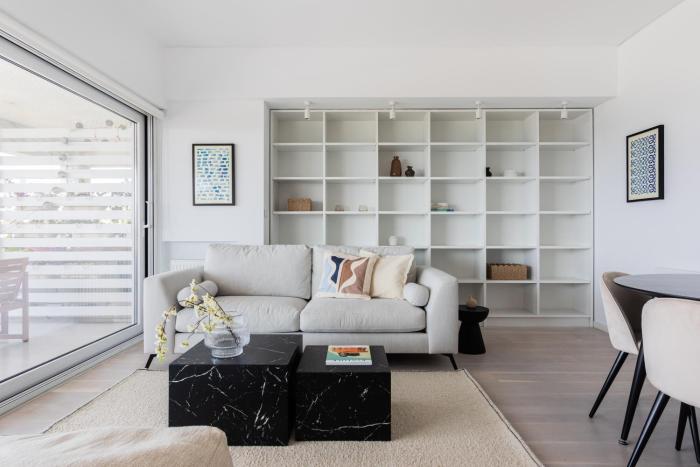 Alimos 2BR Apartment with Splendid Sea View by UPSTREET