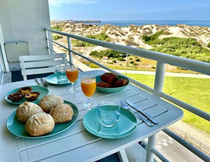 Sunrise Peniche Vista mar & Surf