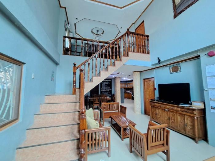 The Orange House - Vigan Villa