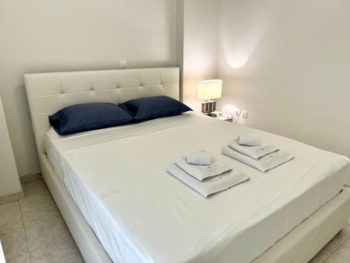 Omiridou Lux apartment Piraeus