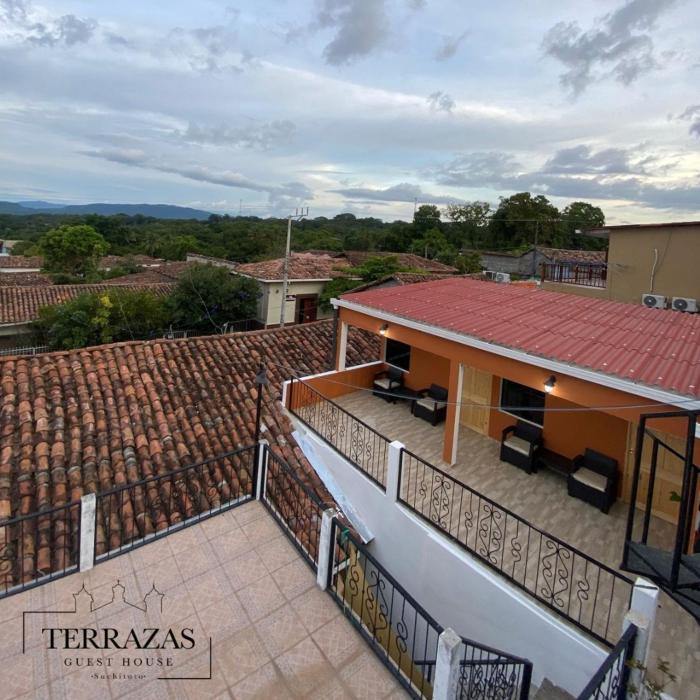 Terrazas Guest House-Hostal