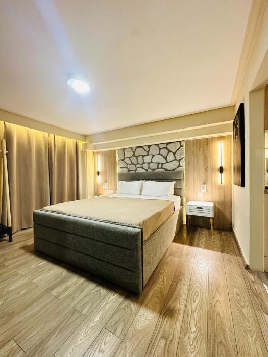 kondoulis APARTMENT 2