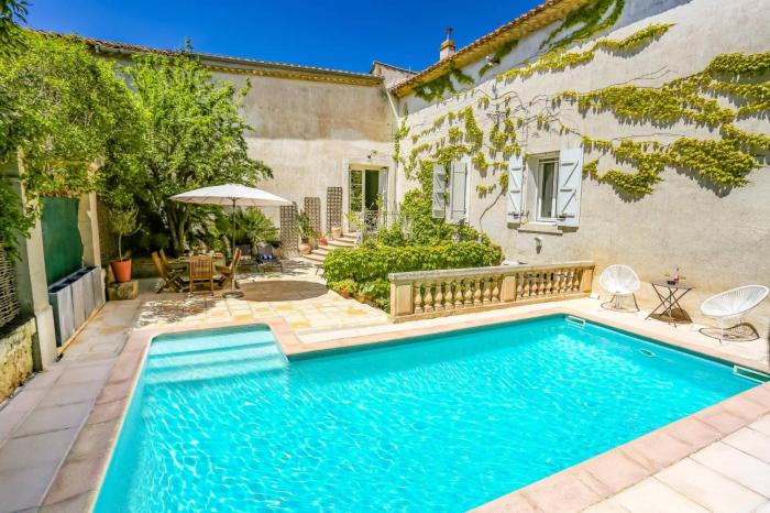 Villa La Fontaine by Villa Plus